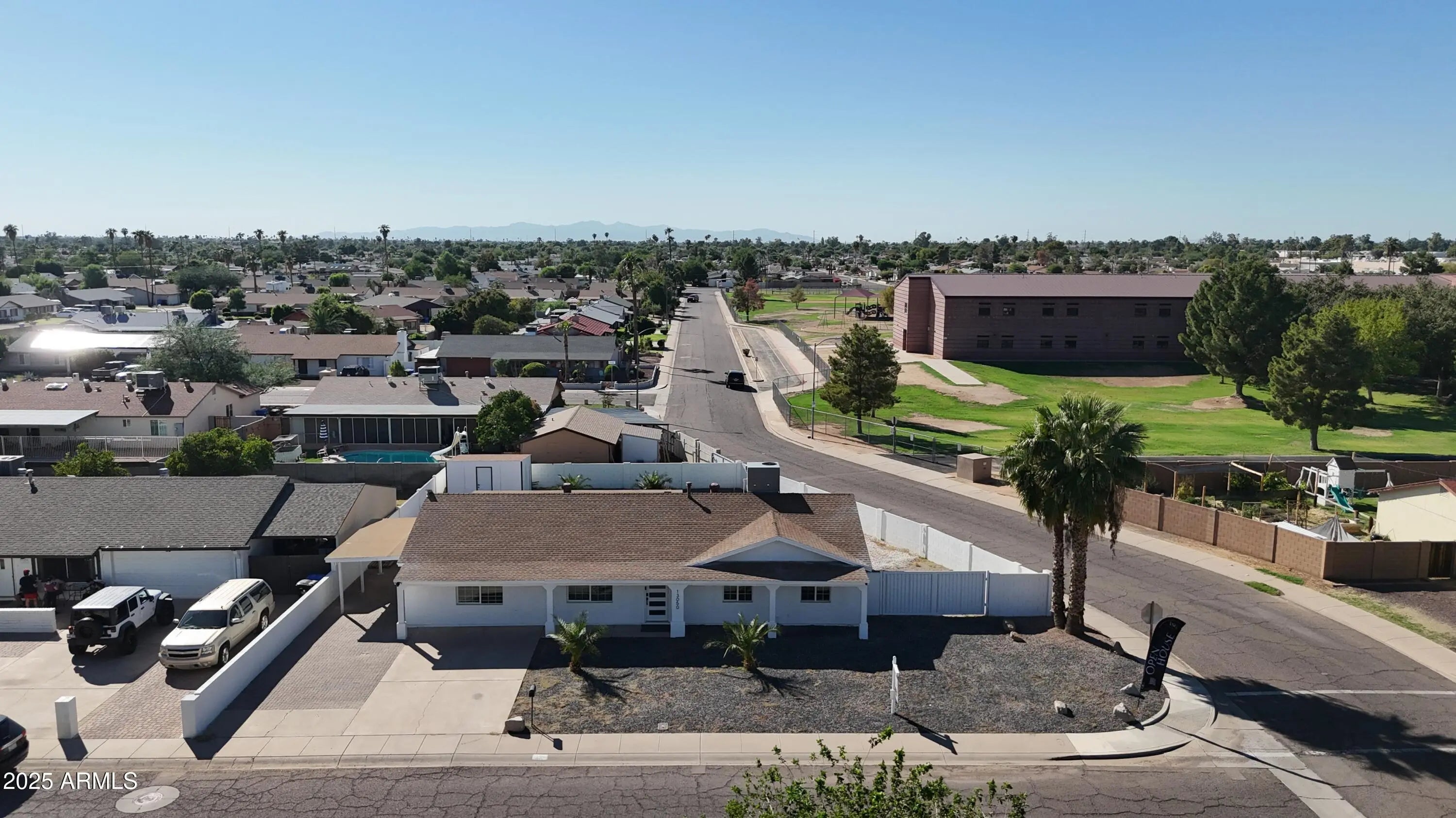 Photo of Listing #6928273