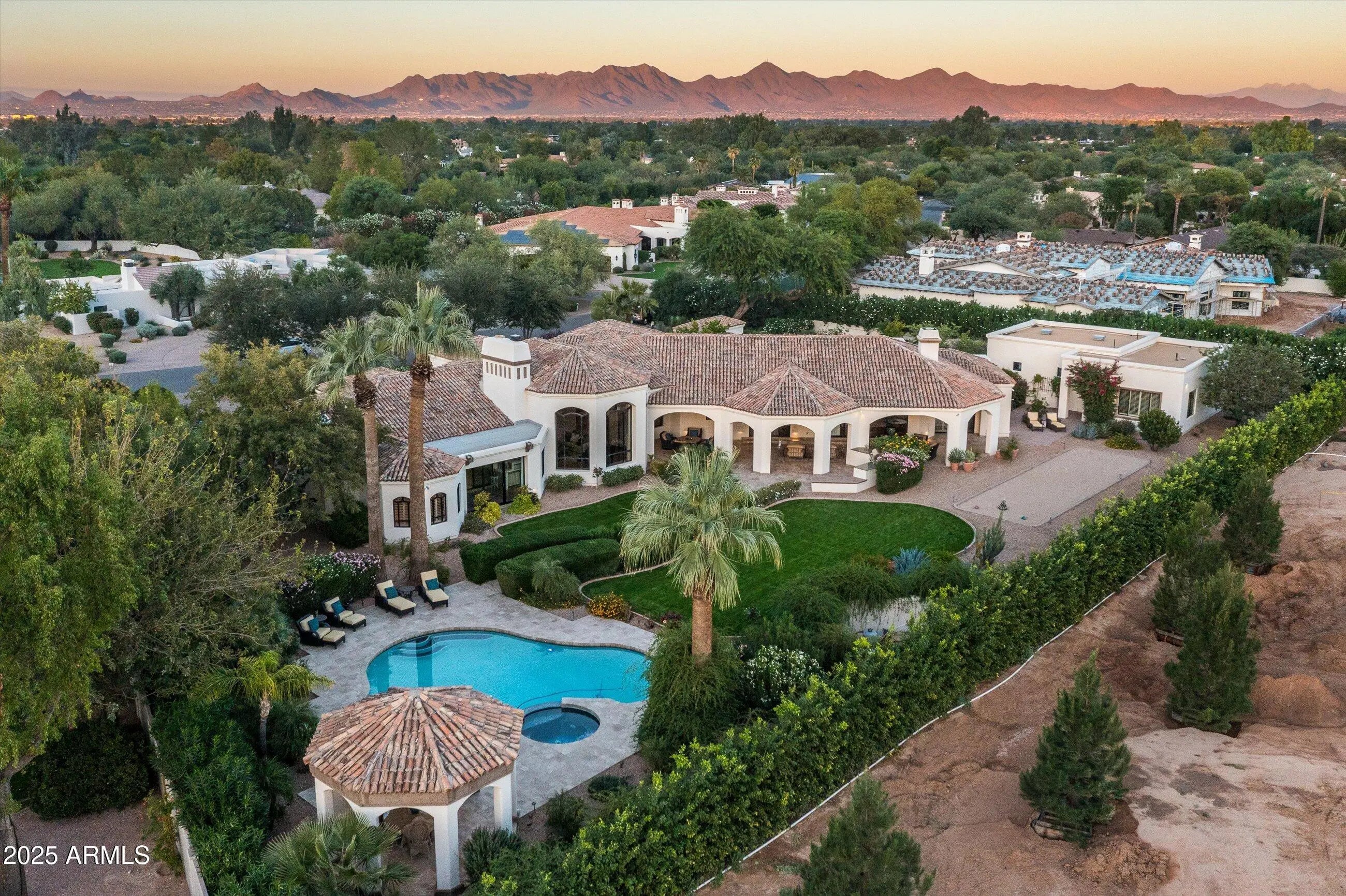 Photo of Listing #6947997