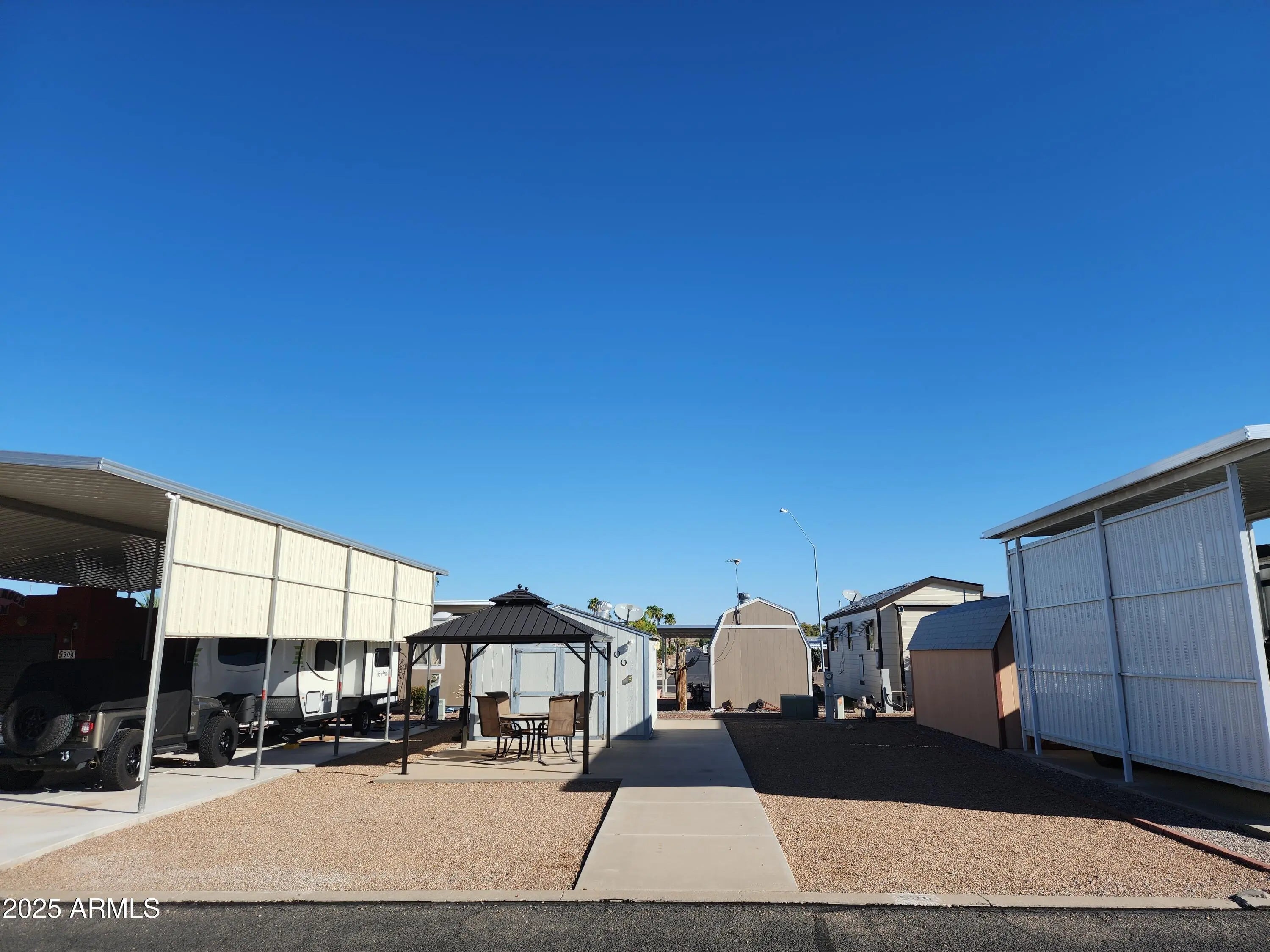 Photo of Listing #6926929