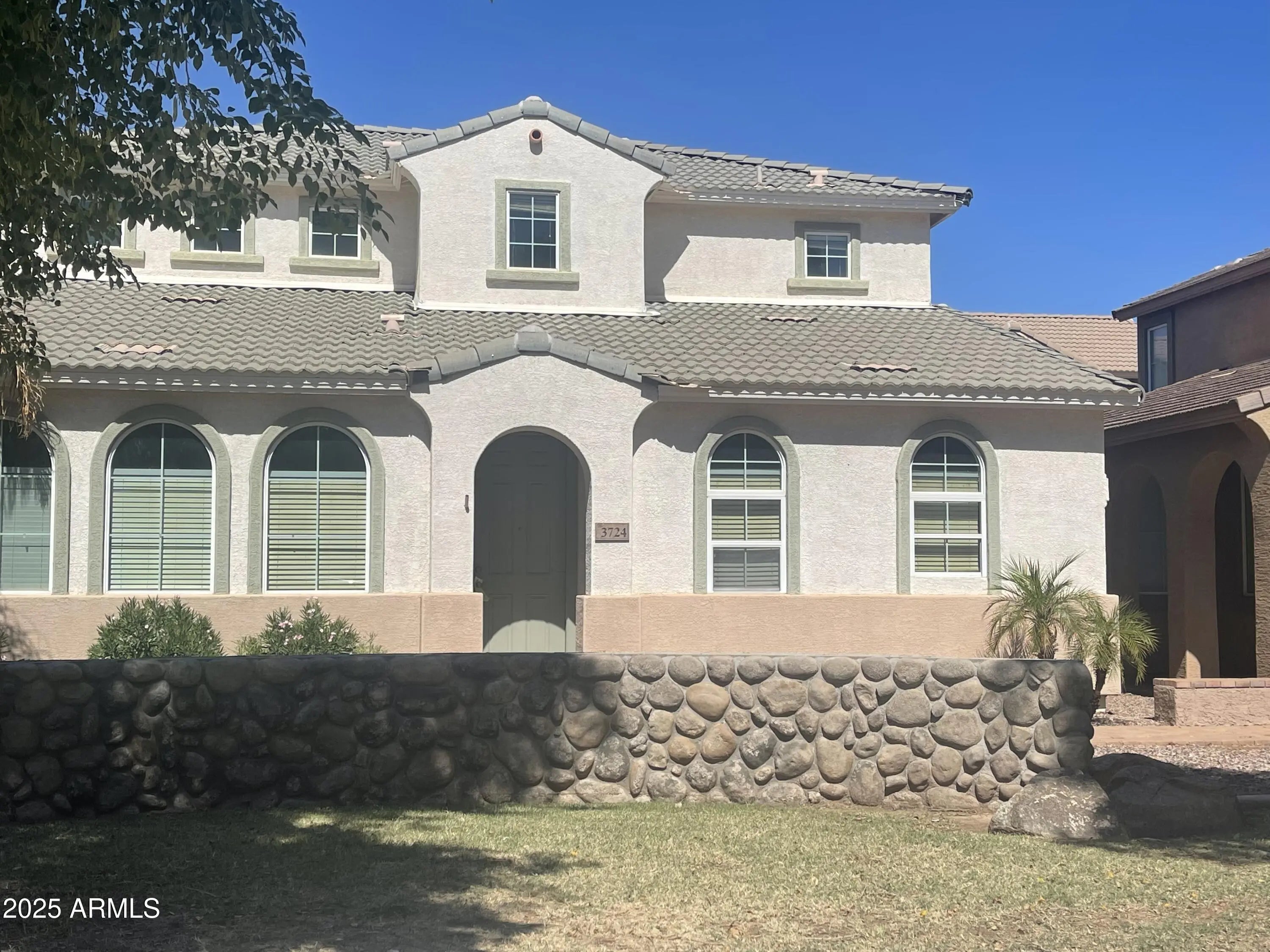 Photo of Listing #6926660