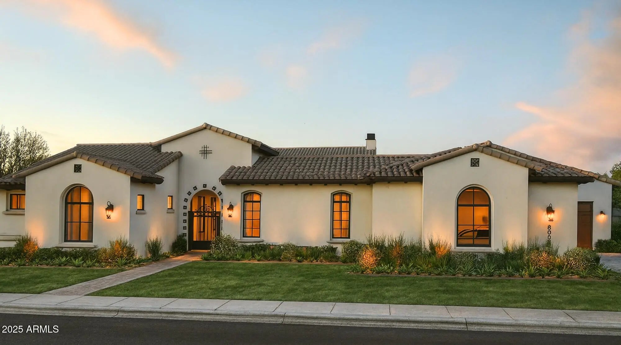 Photo of Listing #6927973