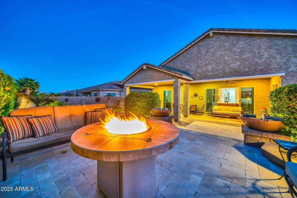 9364 W Cashman Drive, Peoria