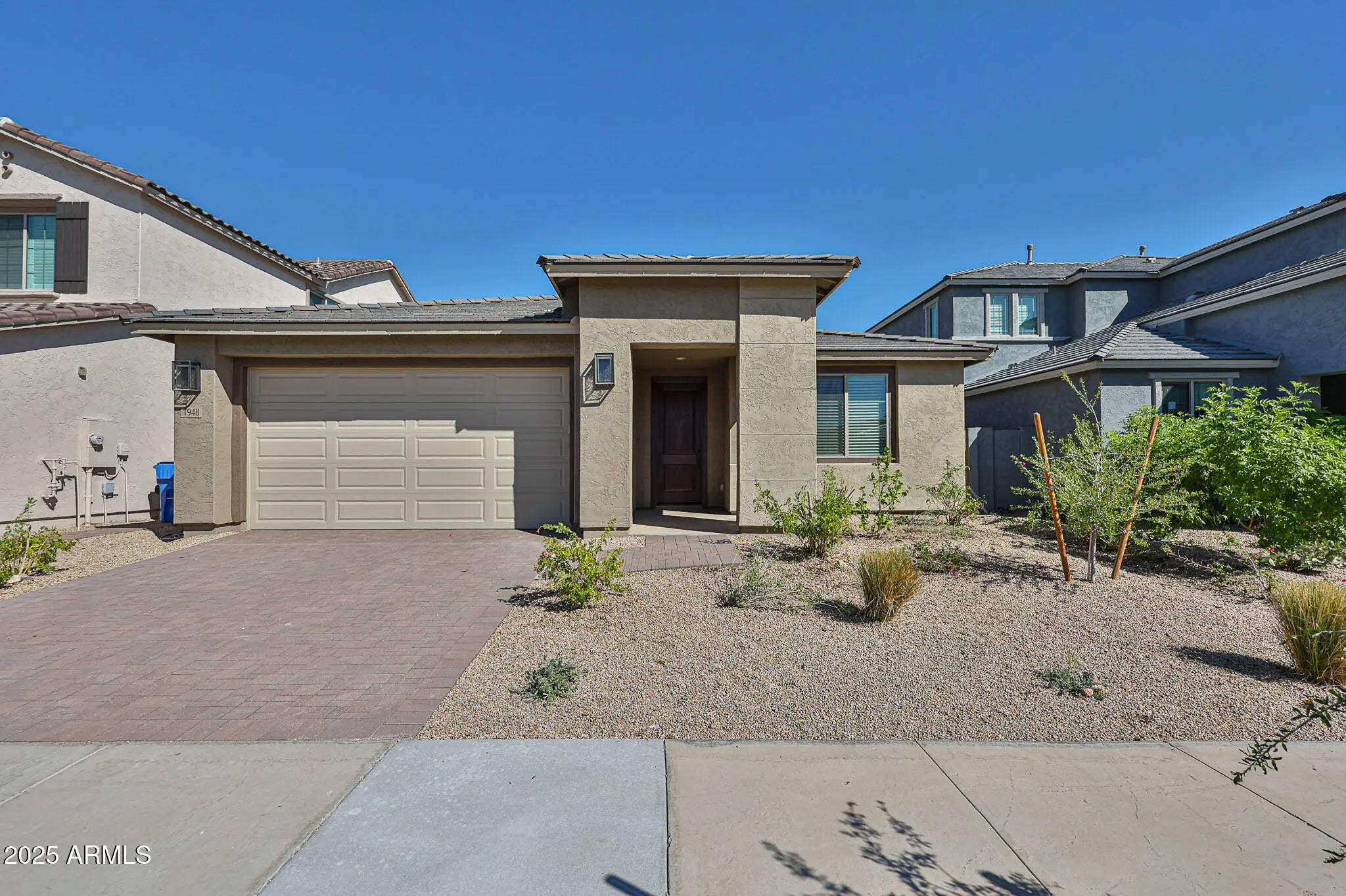 Photo of Listing #6926697