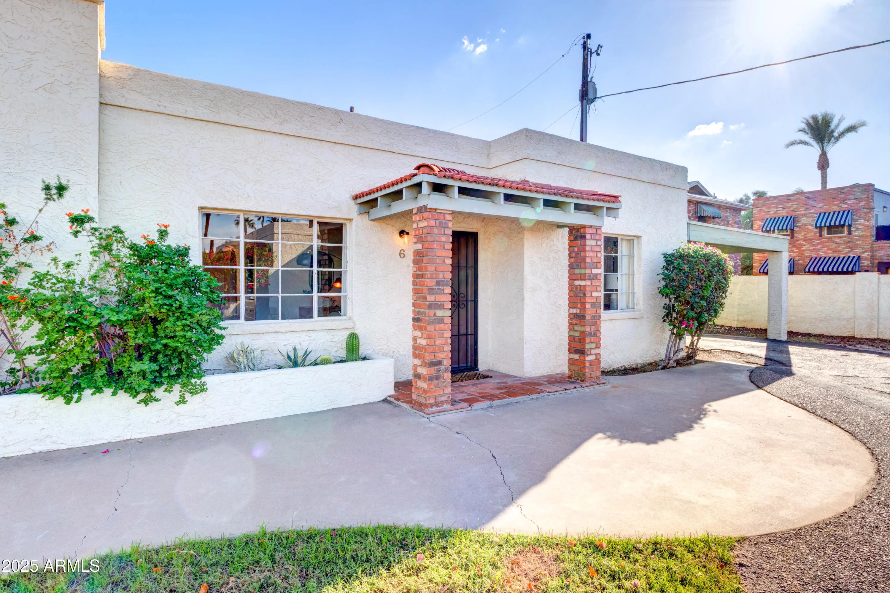 Photo of Listing #6927046