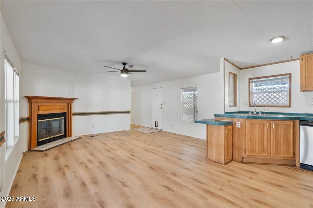 2121 N Center Street (unit 30), Mesa