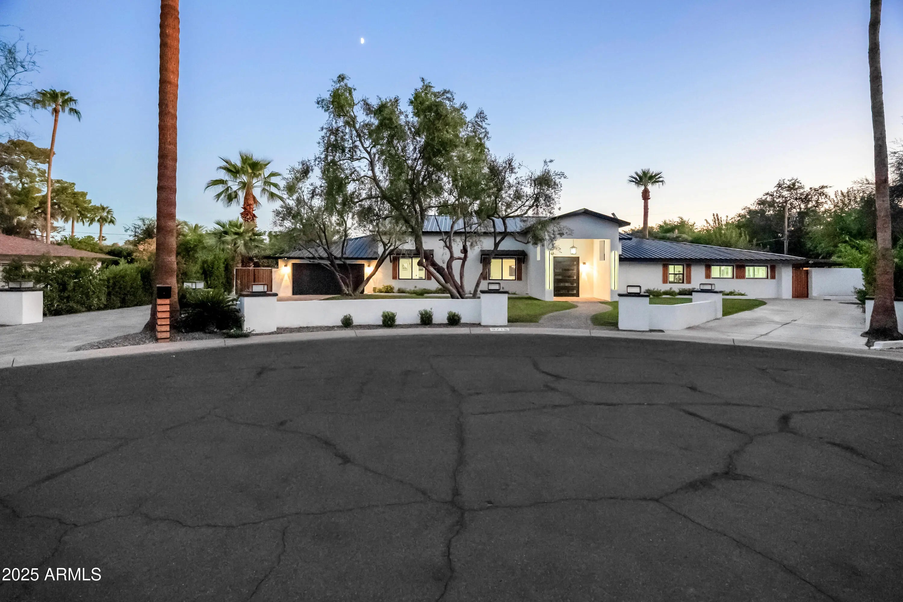 Photo of Listing #6929451