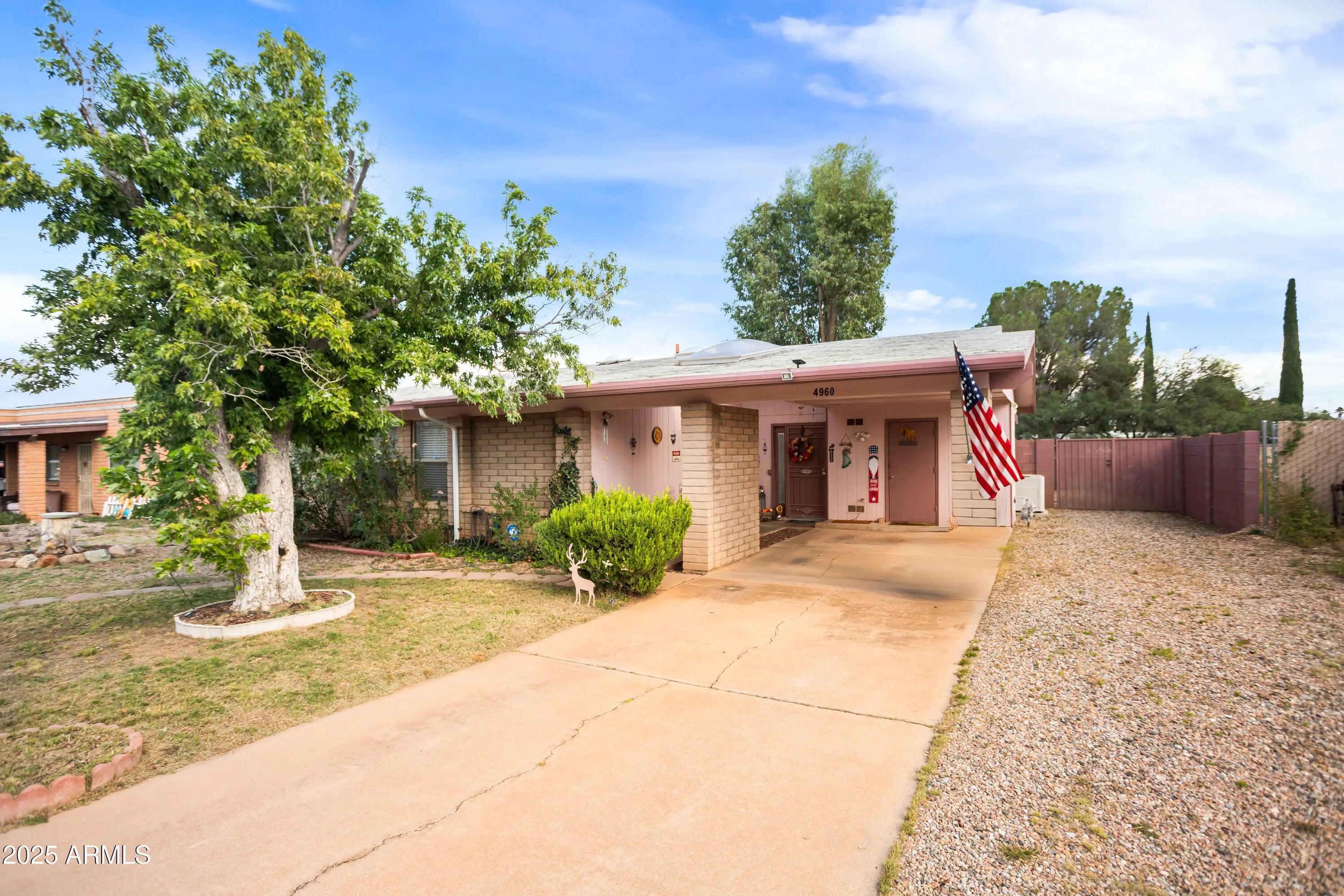 Photo of Listing #6926972