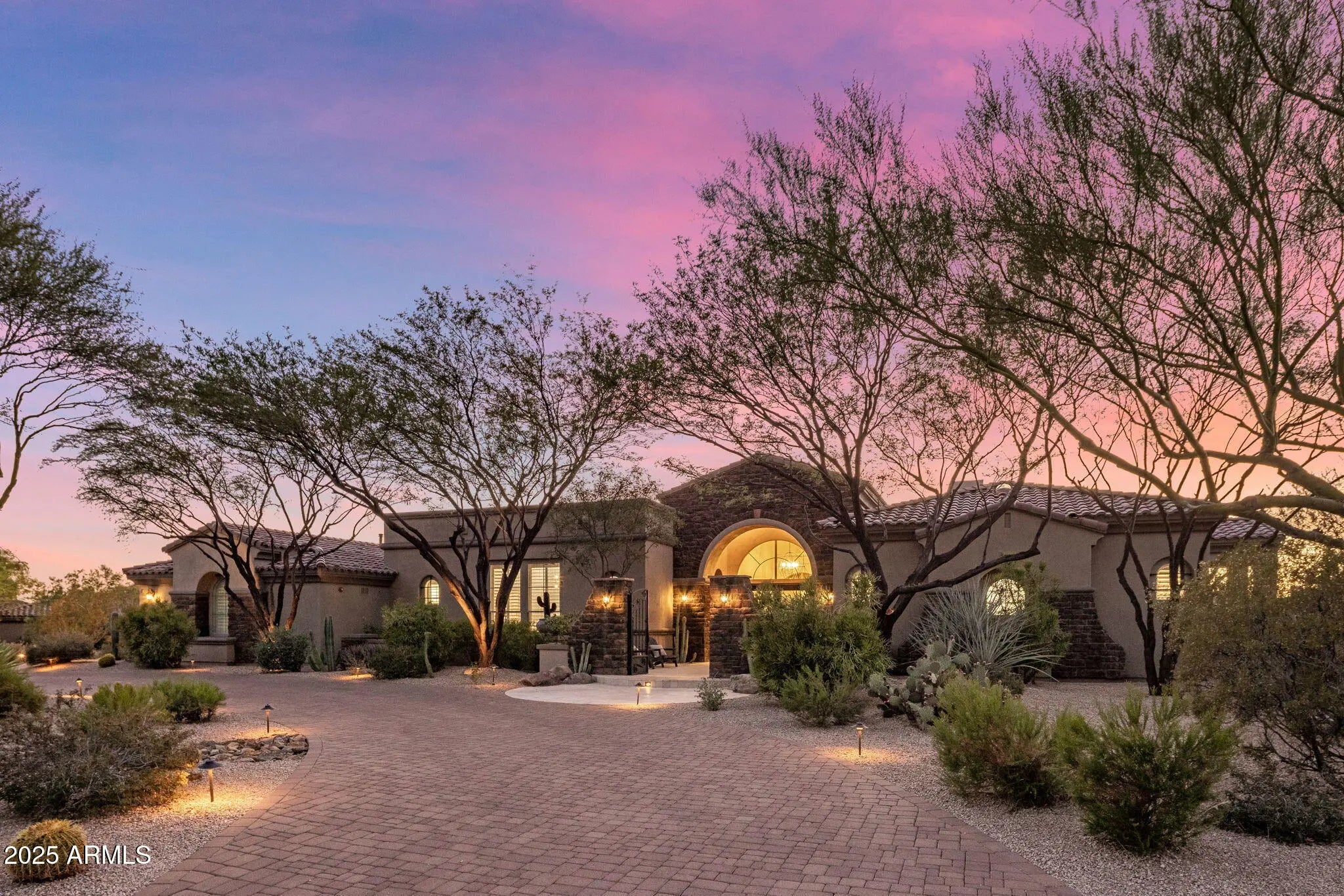 Photo of Listing #6927041