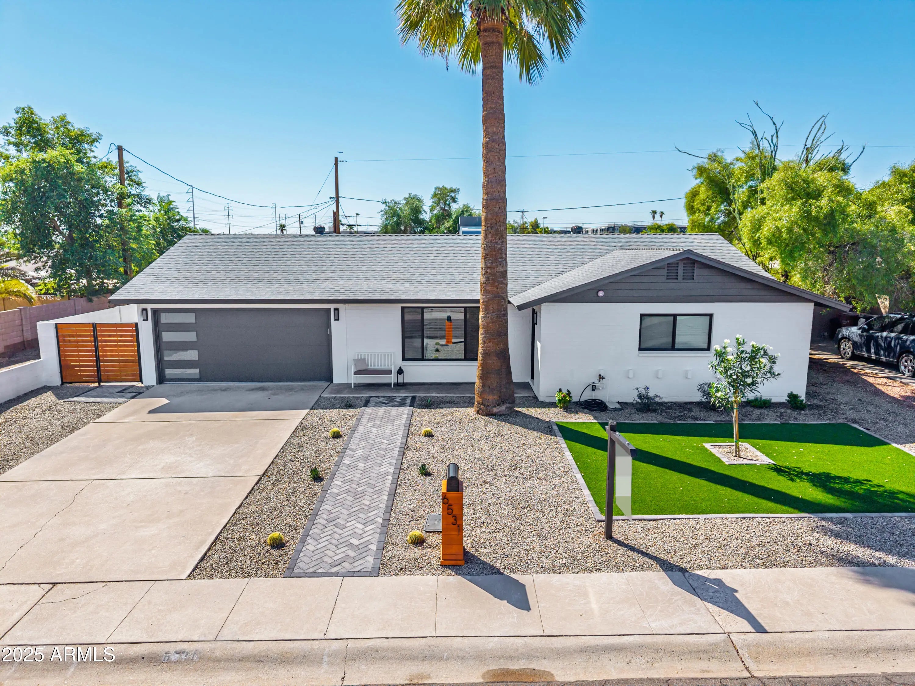 Photo of Listing #6927618