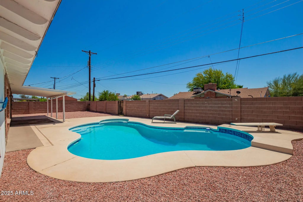 3913 W Krall Street, Phoenix