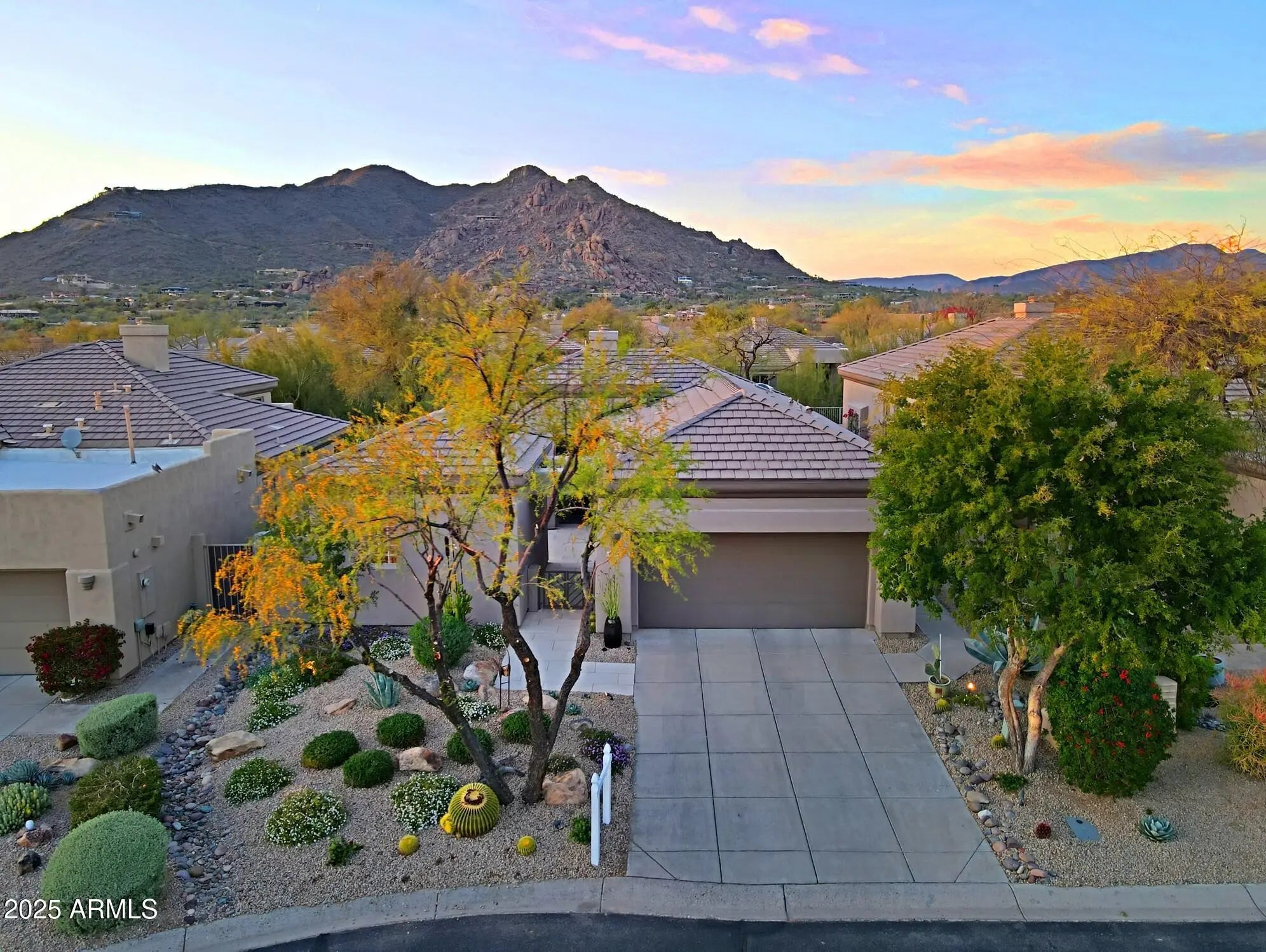 Photo of Listing #6927378