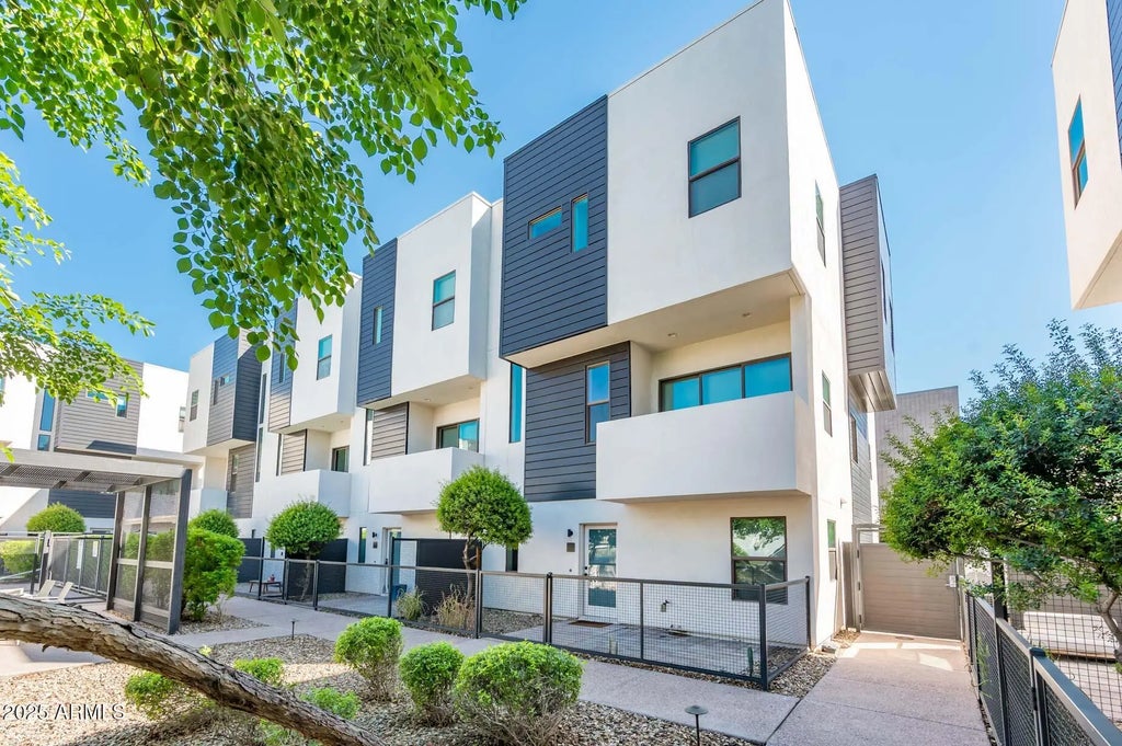 325 E Coronado Road (unit 13), Phoenix
