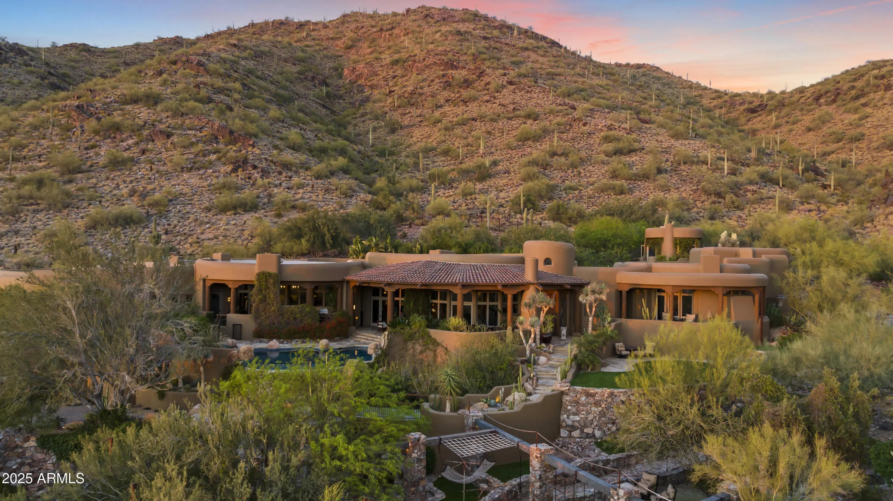 Photo of Listing #6951855