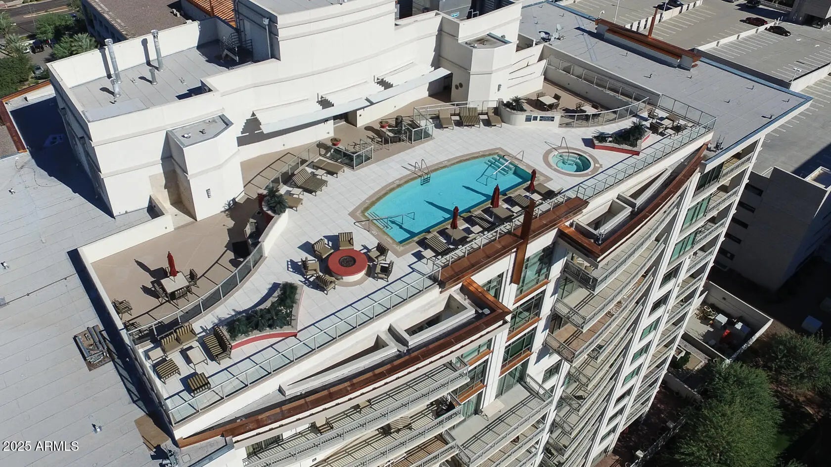 Photo of Listing #6928170