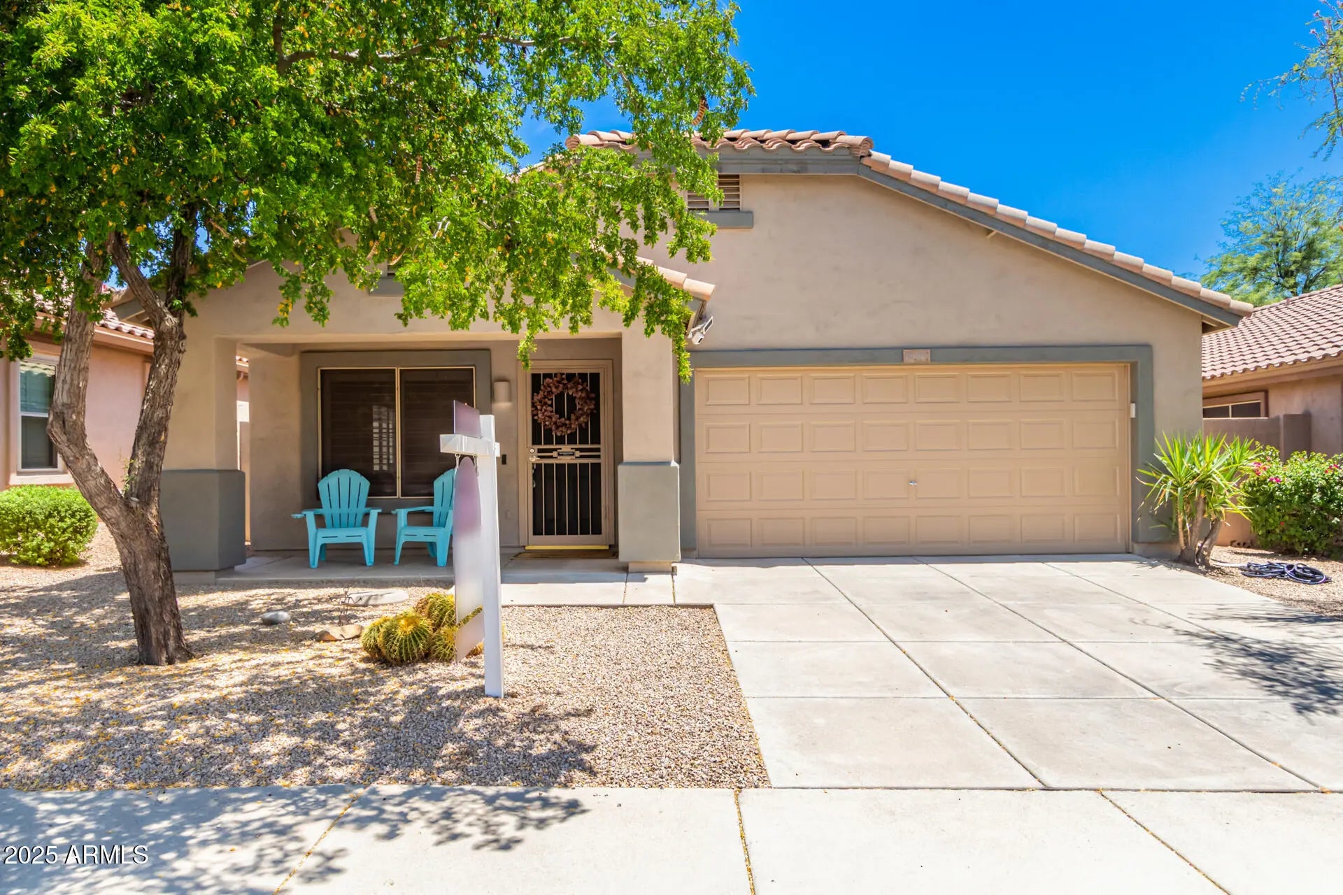 Photo of Listing #6927940