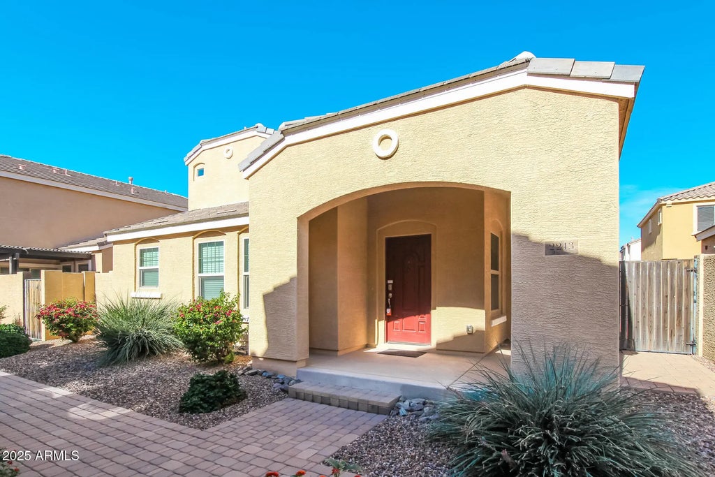 2243 S Ponderosa Drive, Gilbert