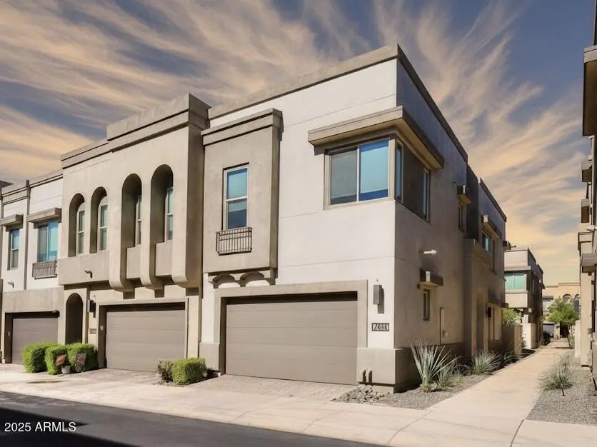 Photo of Listing #6927545