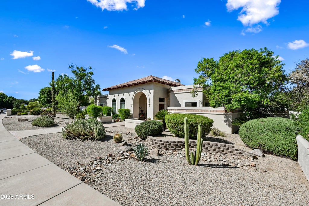 4042 E Hope Street, Mesa