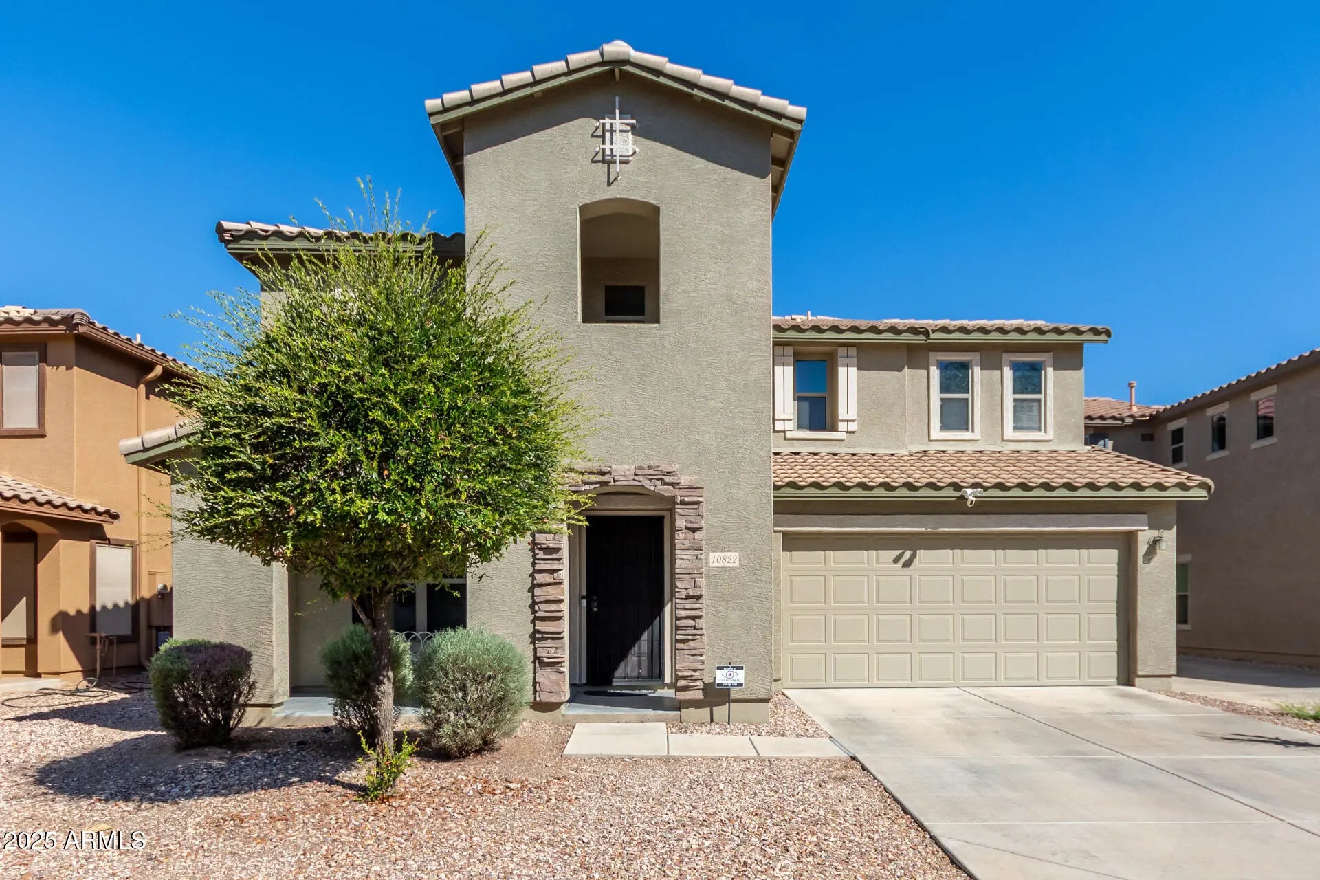 Photo of Listing #6927591