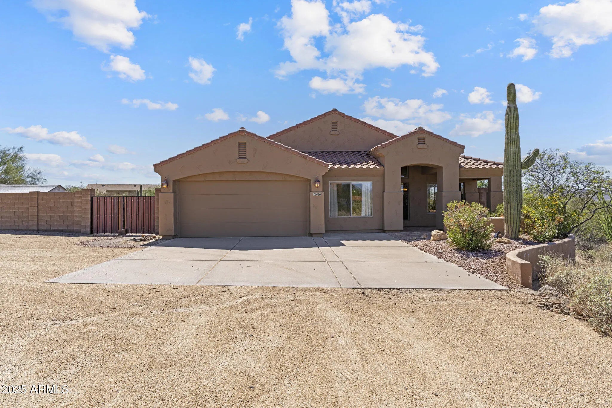 Photo of Listing #6928237