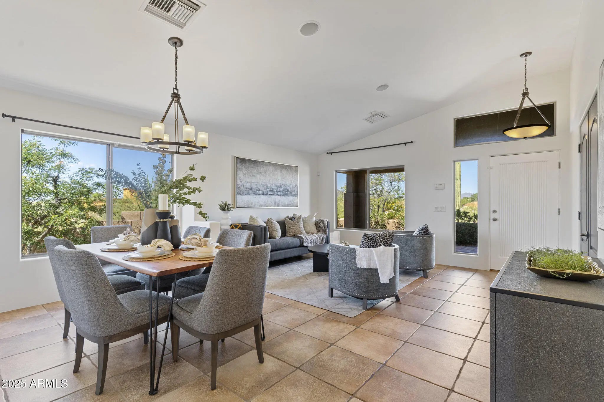 Photo of Listing #6928237