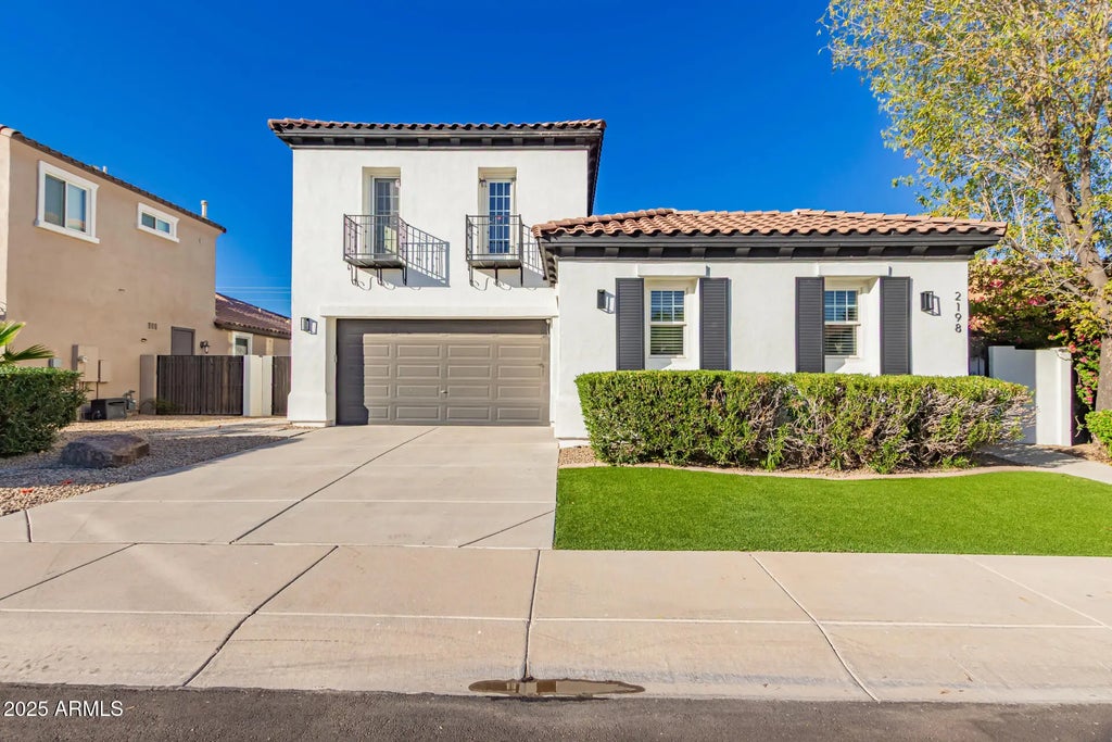 2198 E Wisteria Drive, Chandler