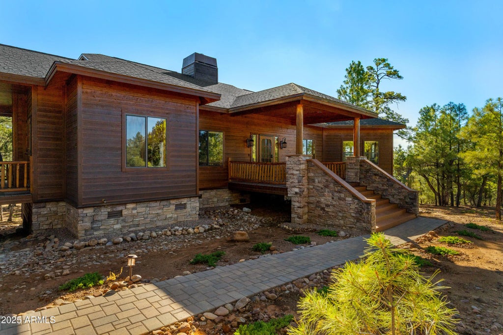 1600 S Vine Maple Lane, Show Low