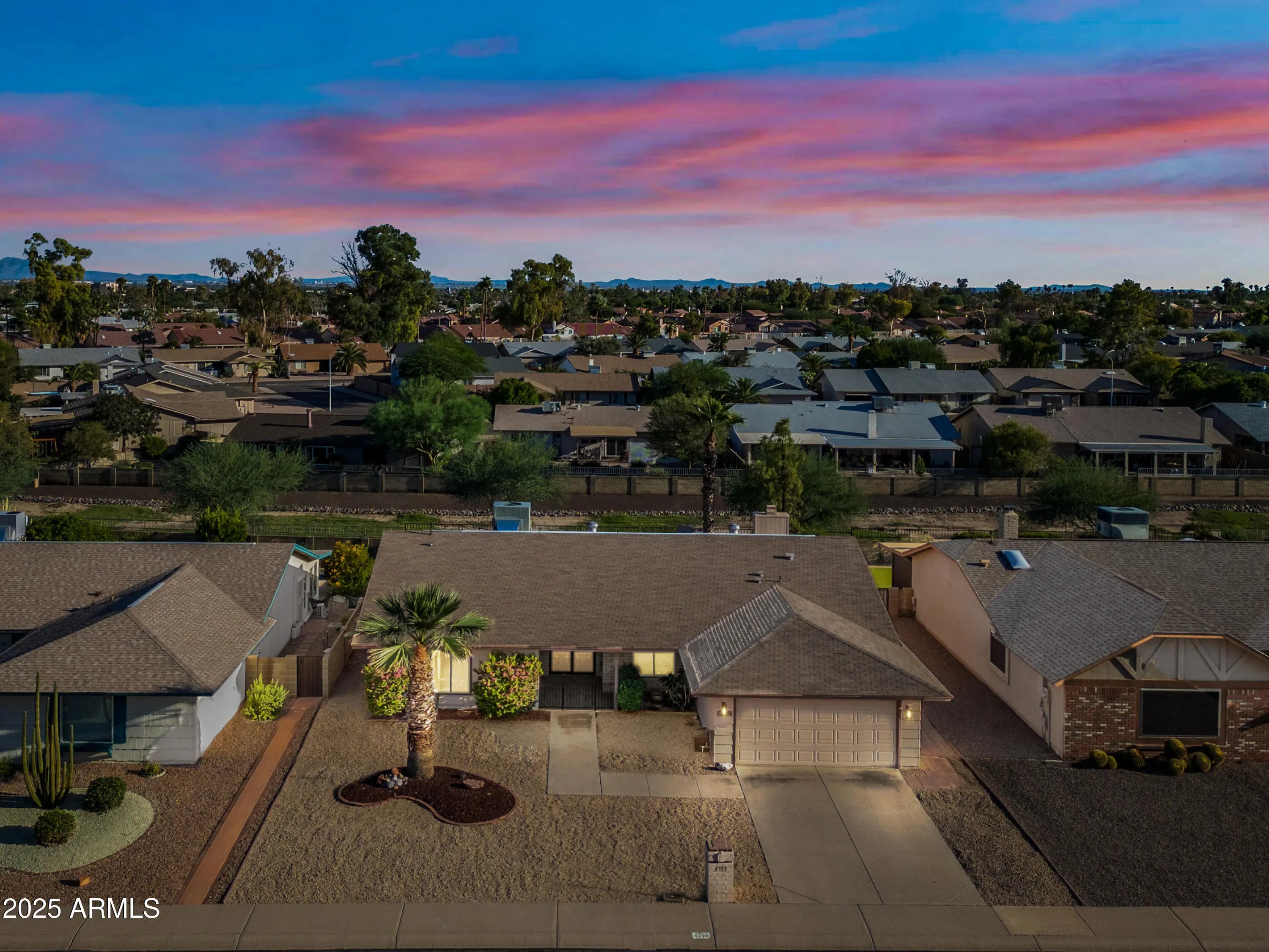 Photo of Listing #6928474