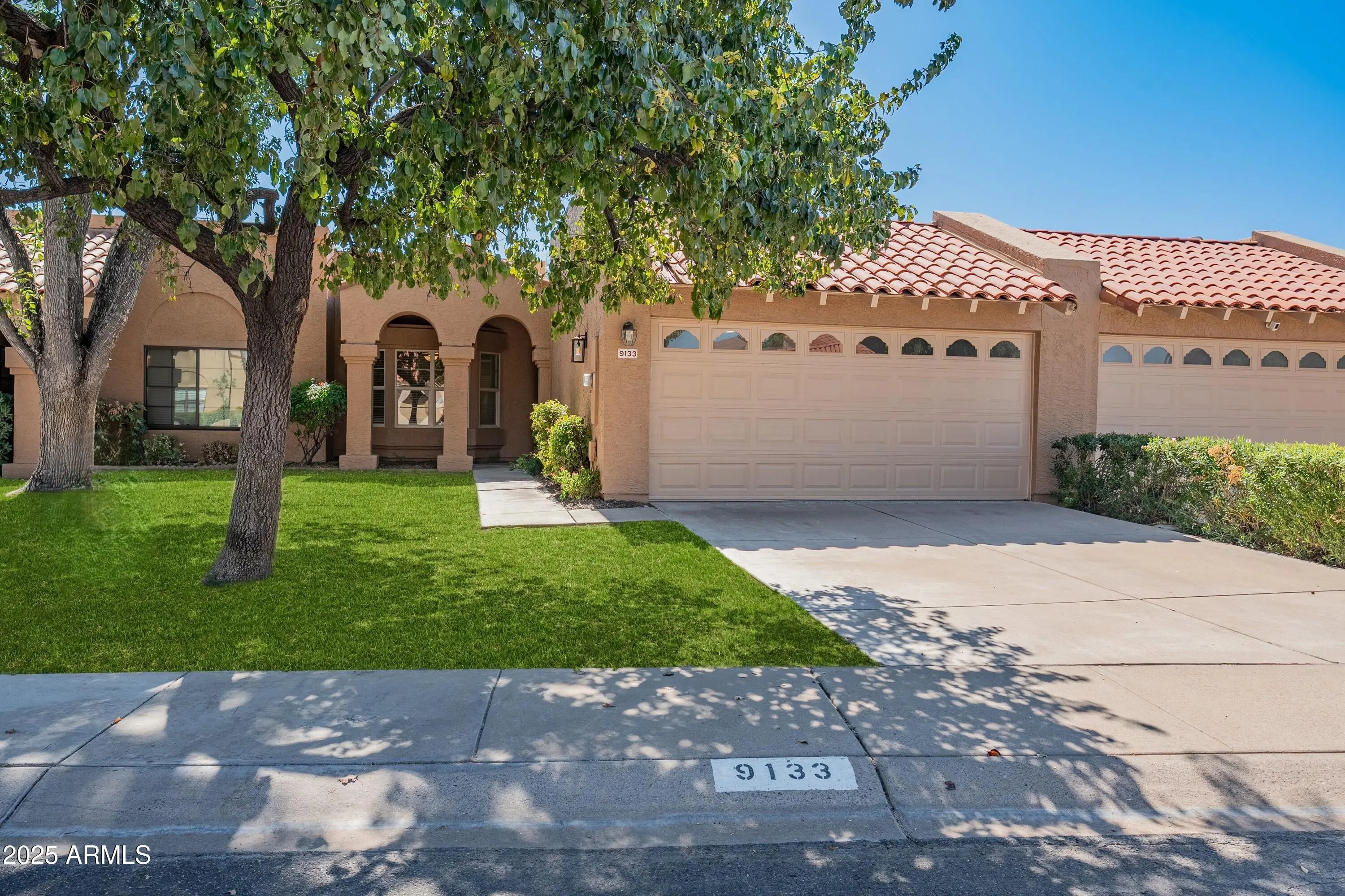 Photo of Listing #6932390