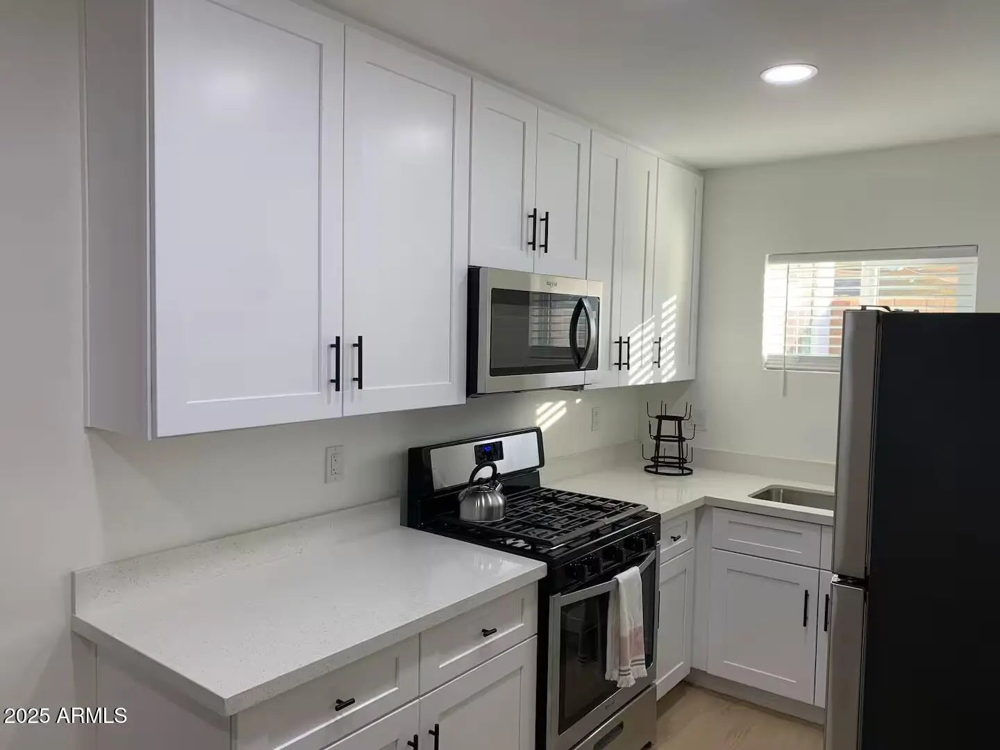 Photo of Listing #6928023