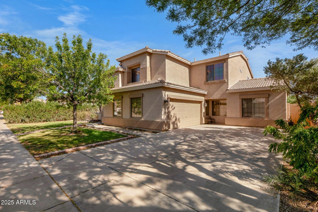 2109 W Wildhorse Drive, Chandler