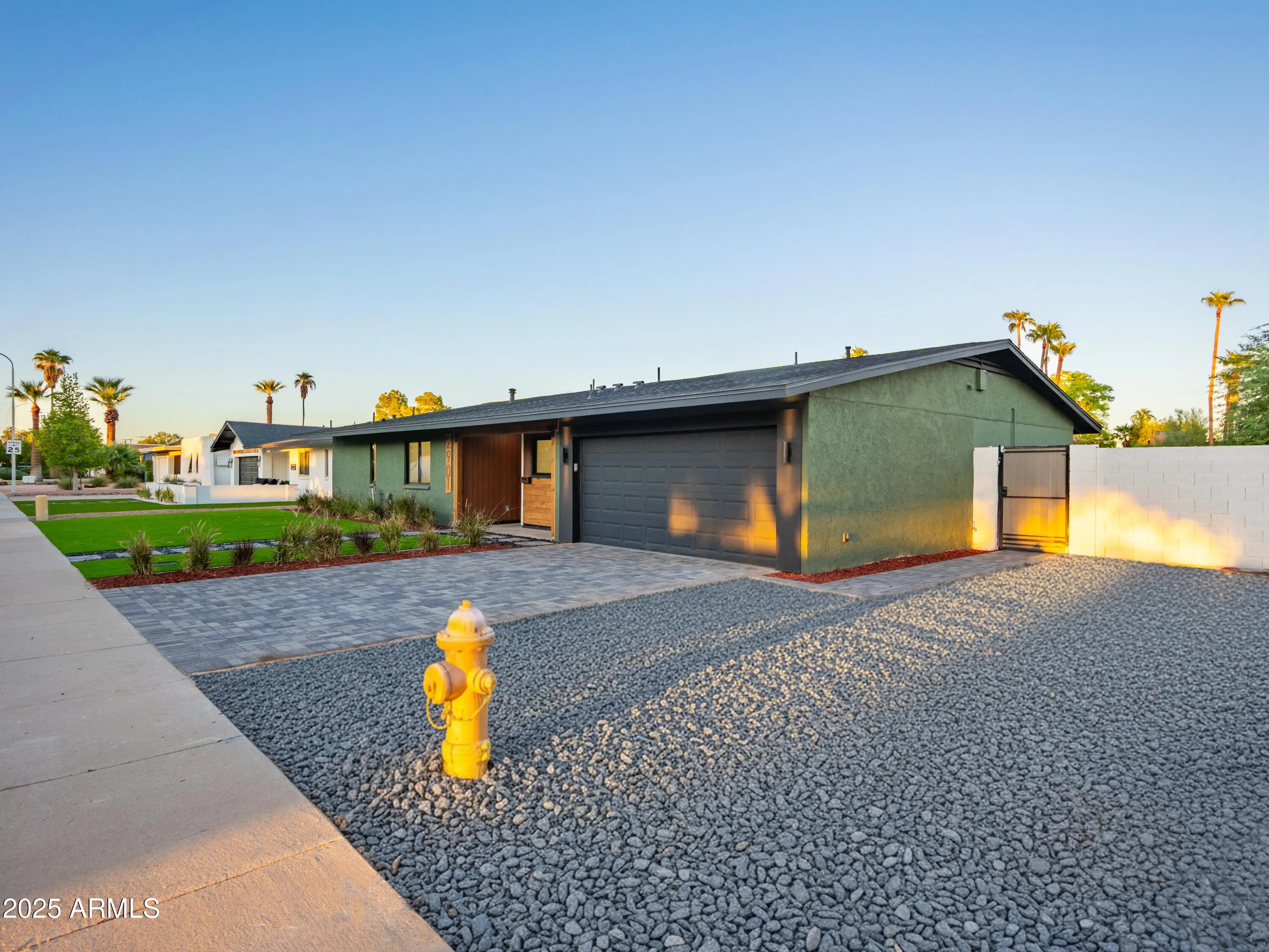 Photo of Listing #6928184