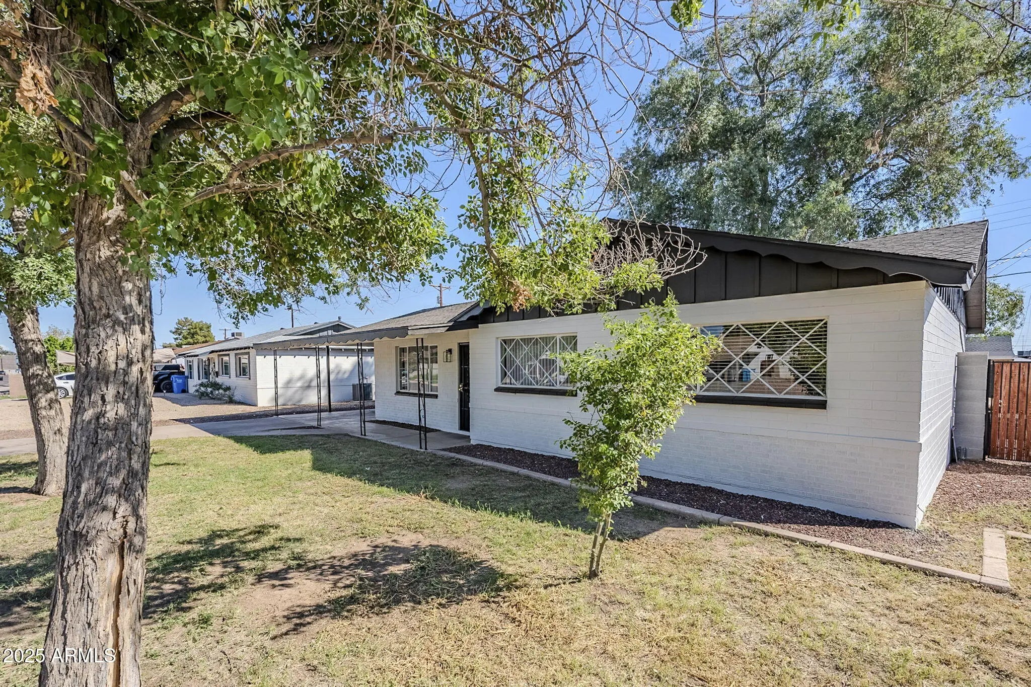 Photo of Listing #6929073