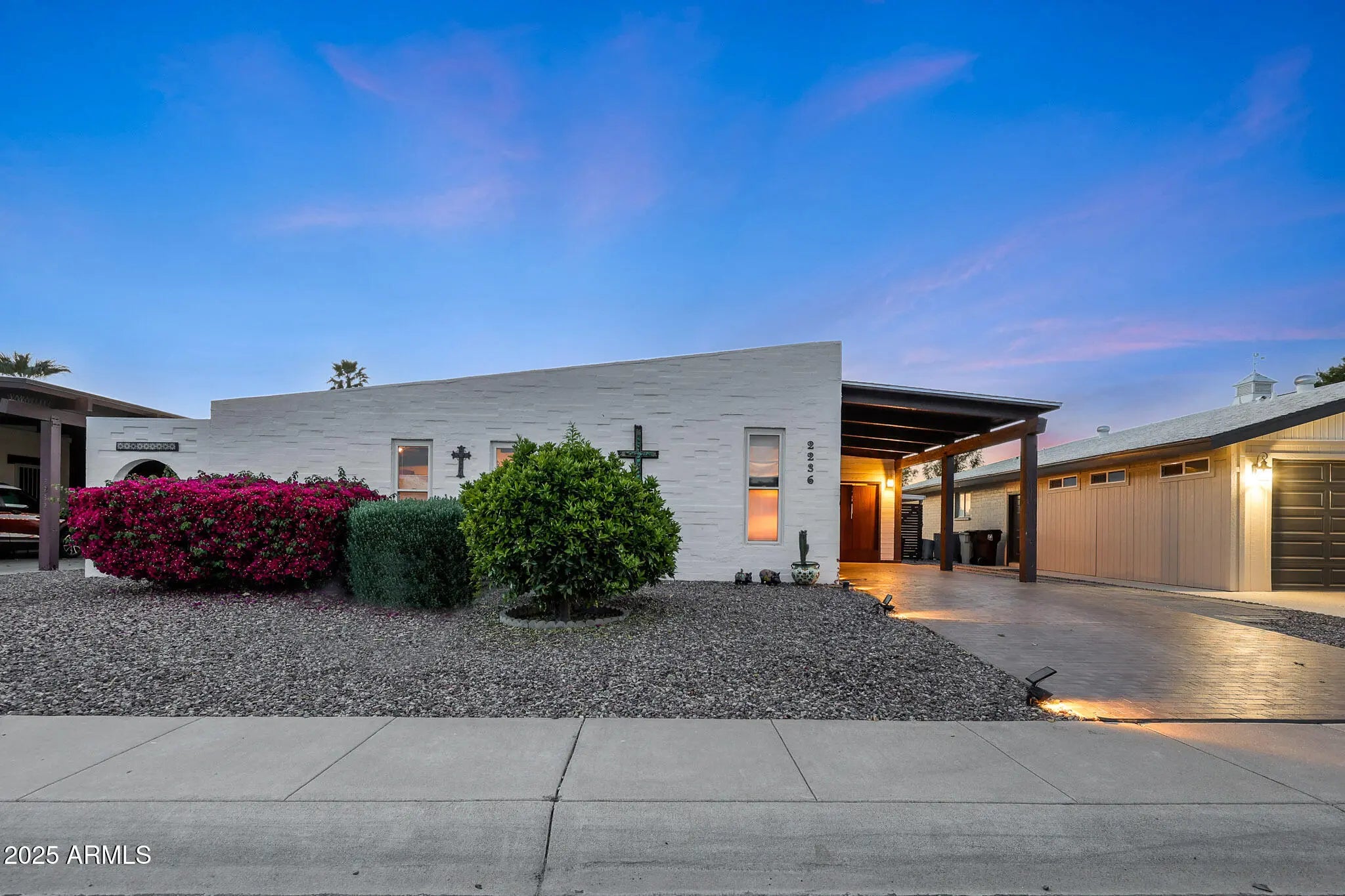 Photo of Listing #6928490