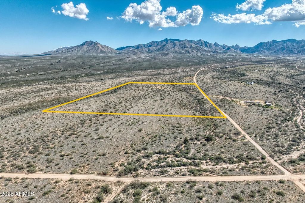 E Diamondback Road (unit 160), Saint David