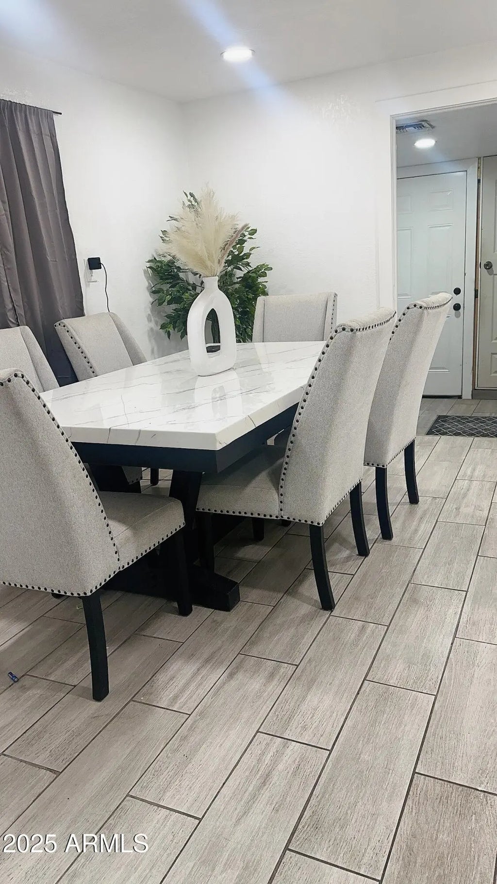 326 N 39th Drive N, Phoenix