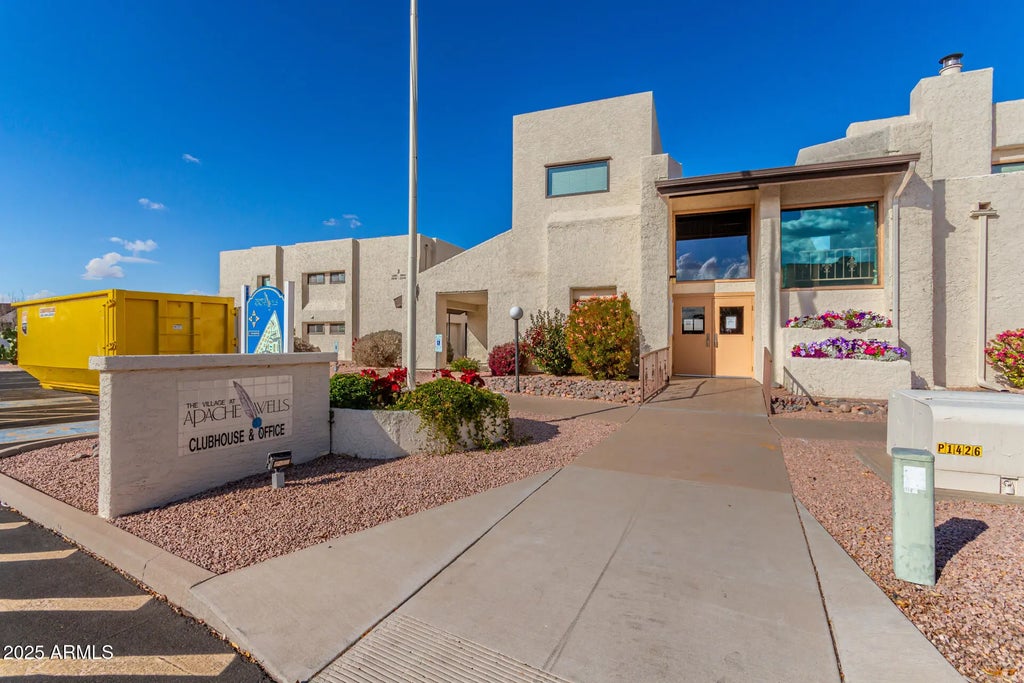 5518 E Lindstrom Lane (unit 1044), Mesa