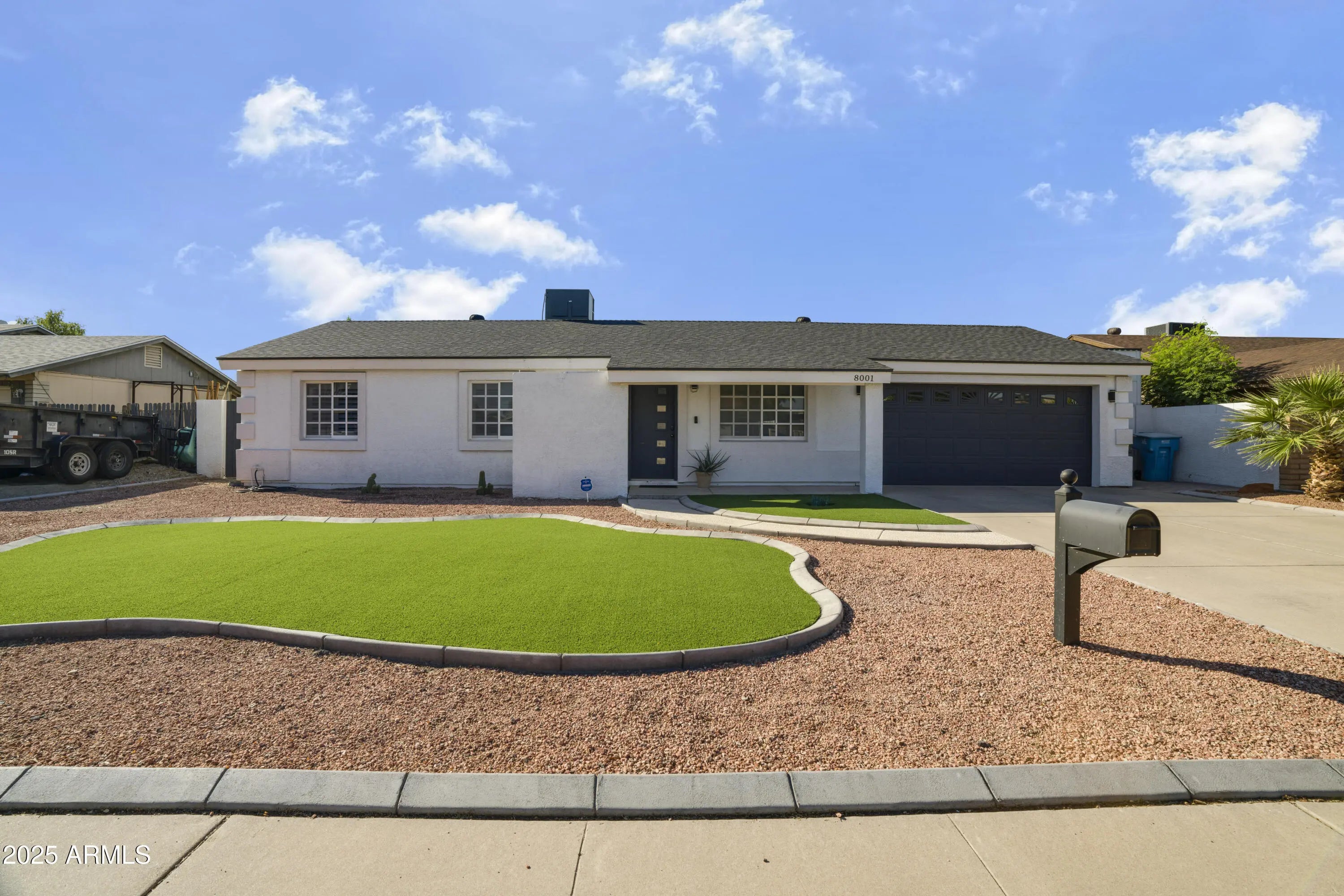 Photo of Listing #6928502