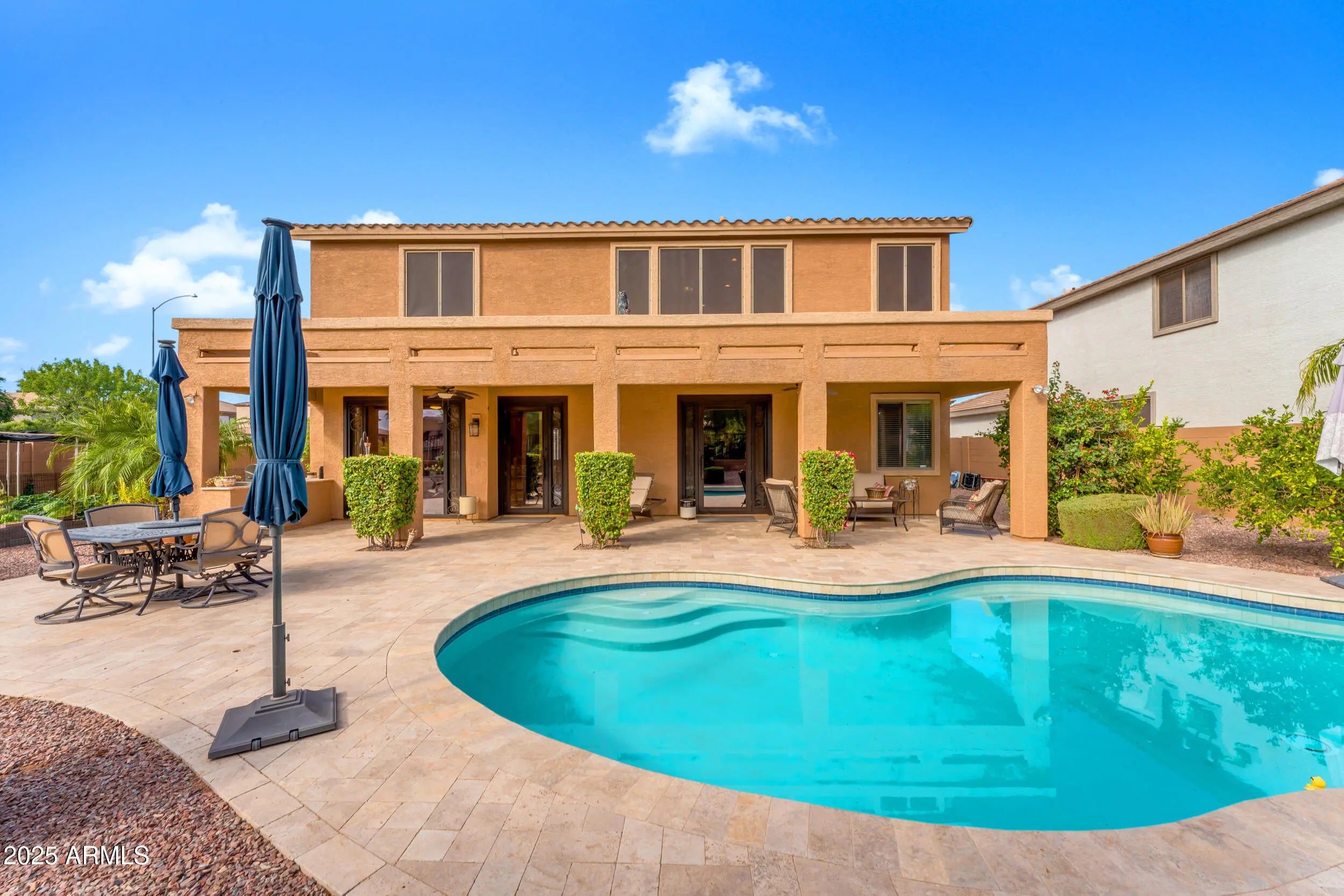 Photo of Listing #6937463