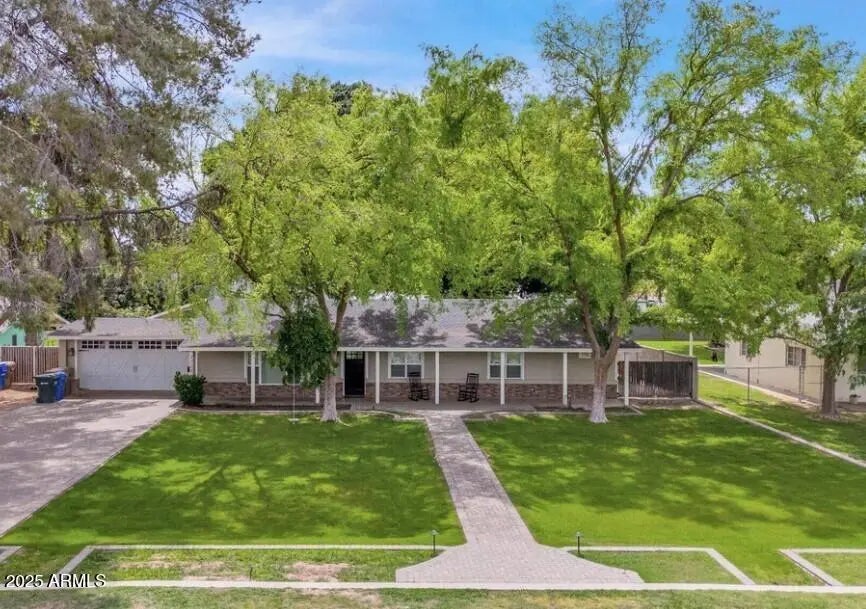 Photo of Listing #6931455