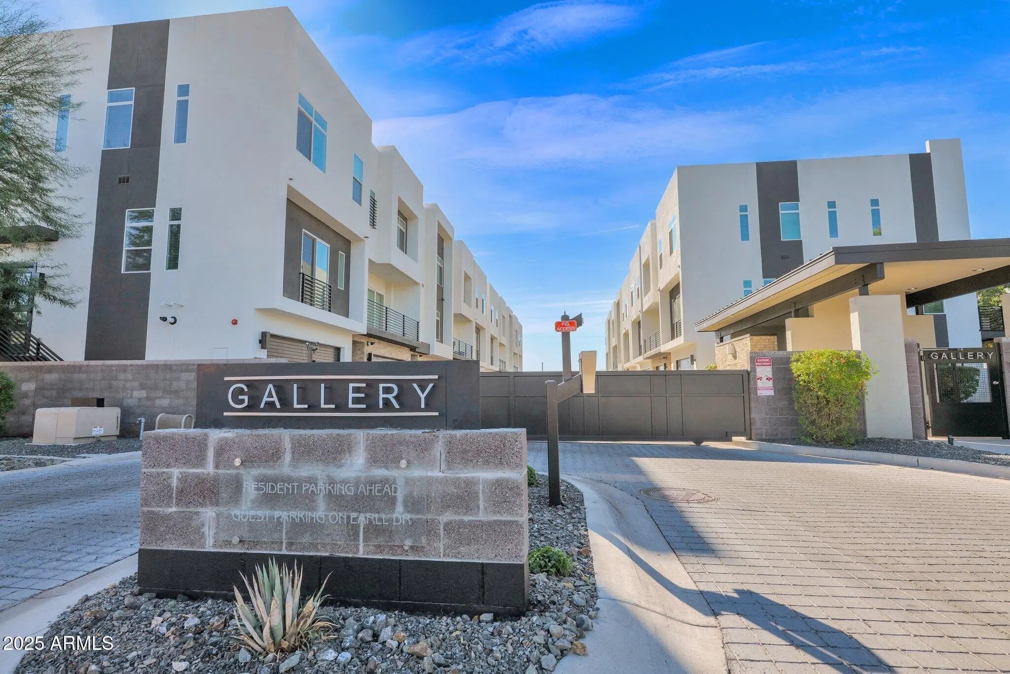 Photo of Listing #6928596