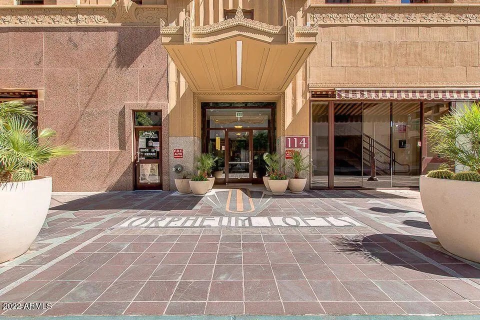 Photo of Listing #6928722