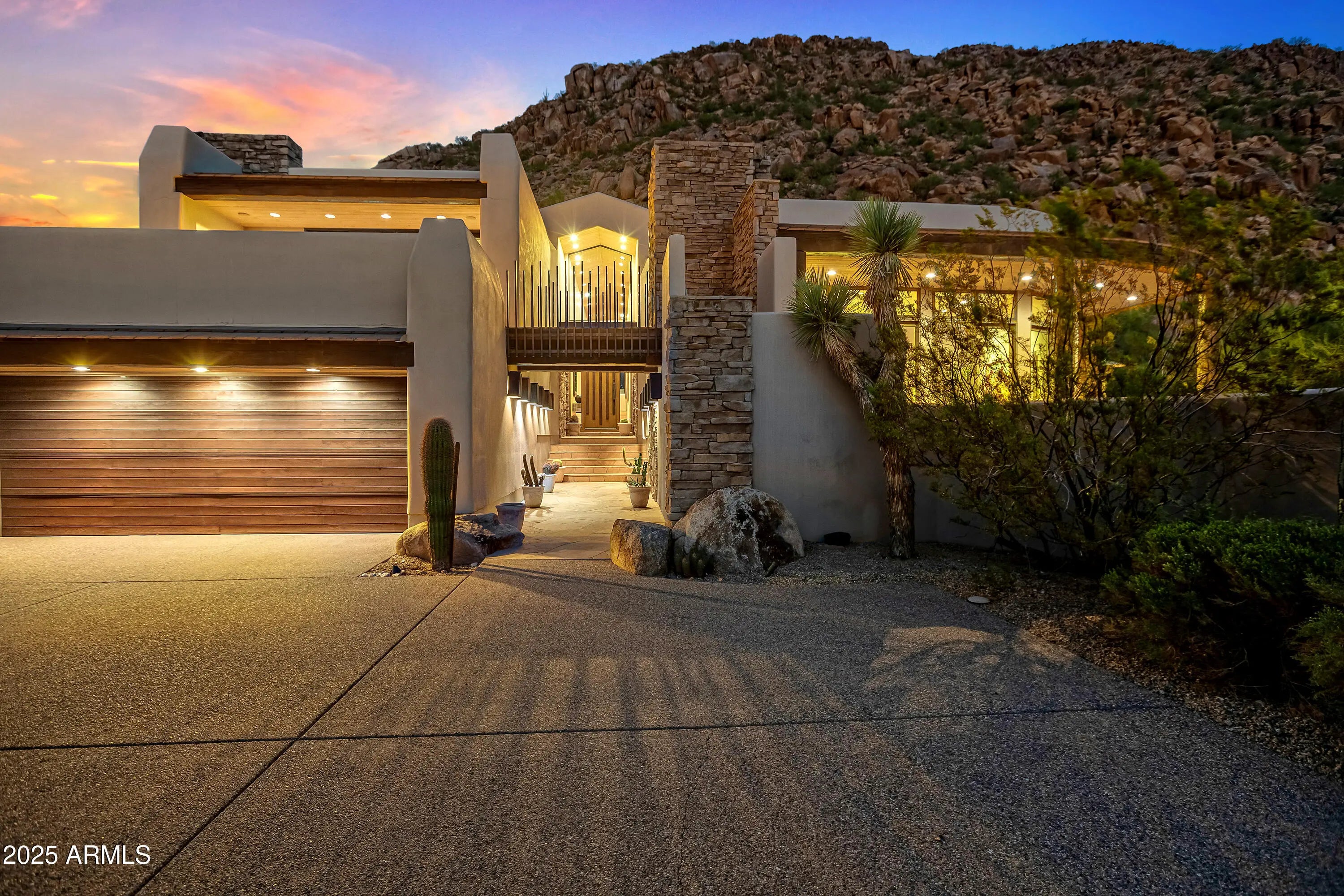 Photo of Listing #6932375