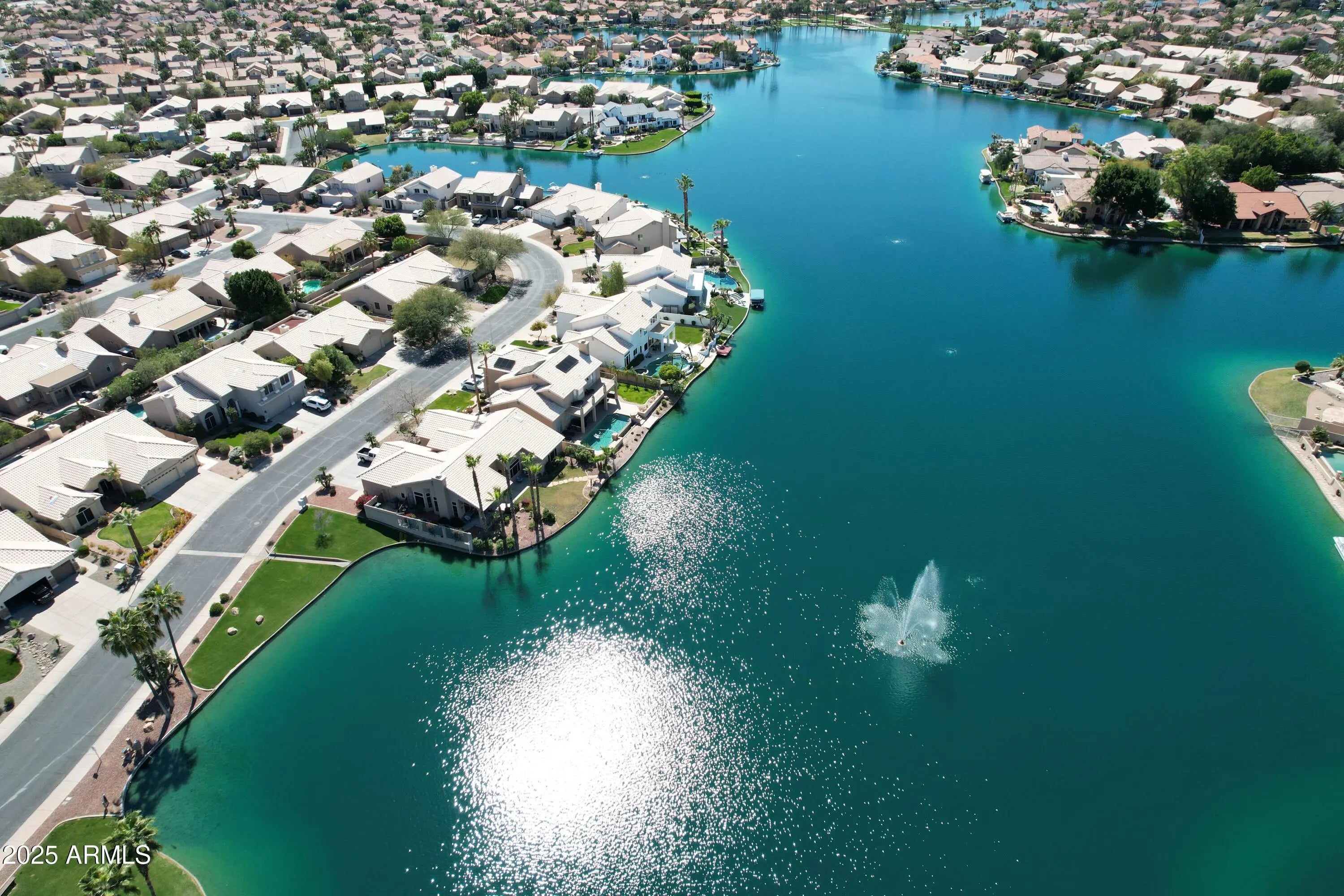 Photo of Listing #6928891