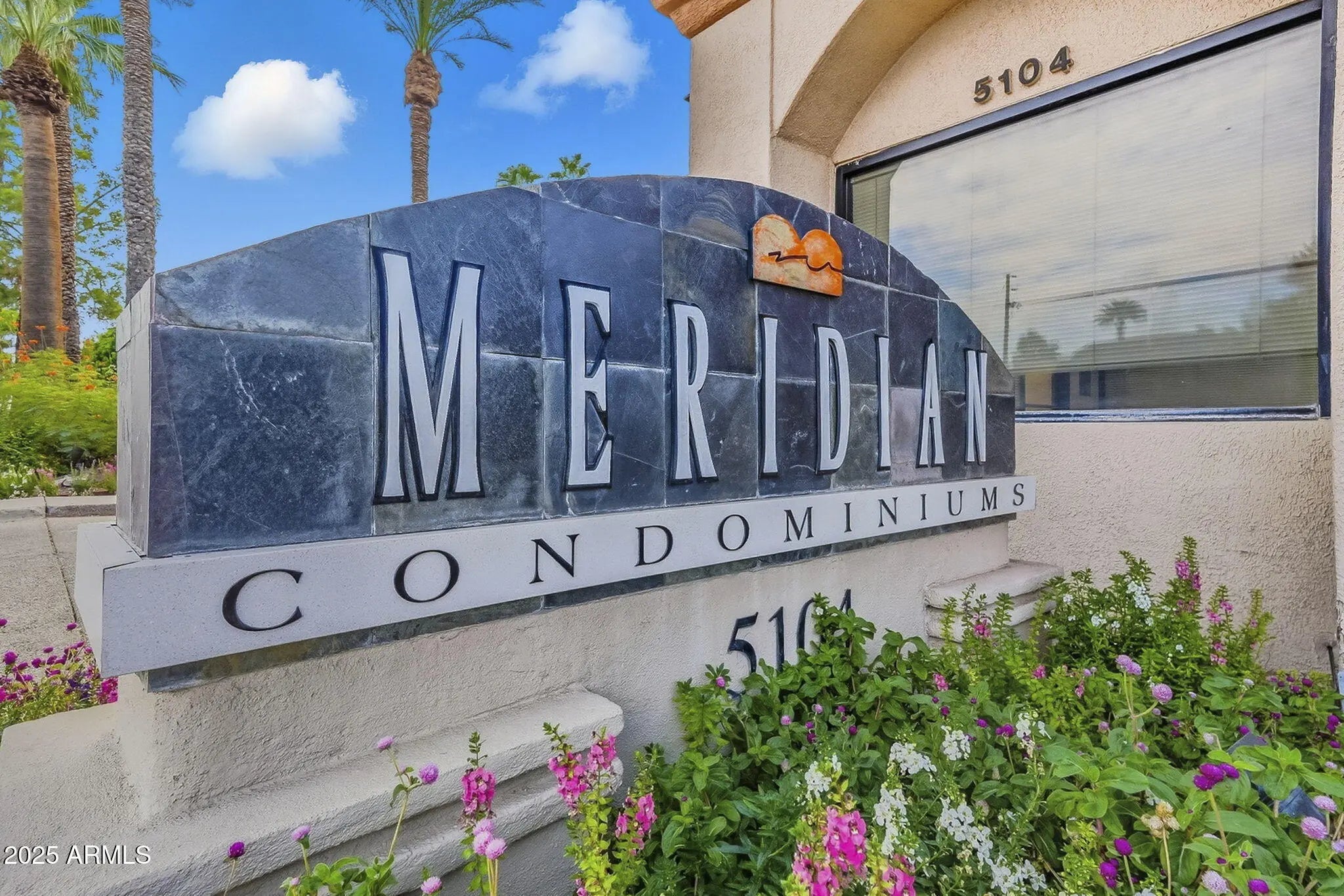 Photo of Listing #6937792