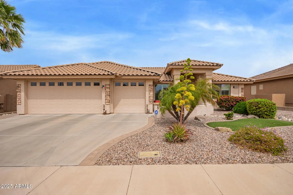 10904 E Plata Avenue, Mesa