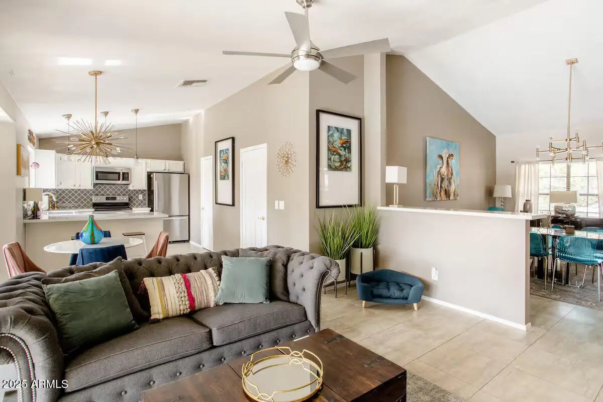 Photo of Listing #6929221