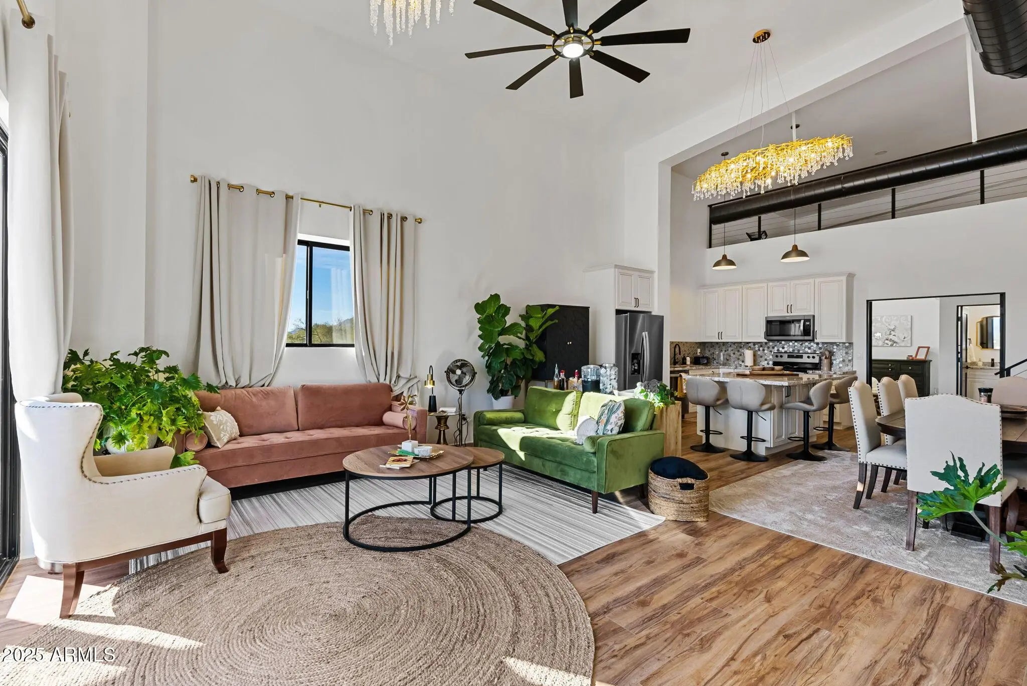 Photo of Listing #6928952