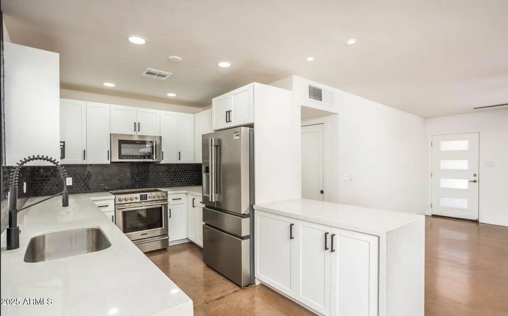 4721 N 24th Street, Phoenix