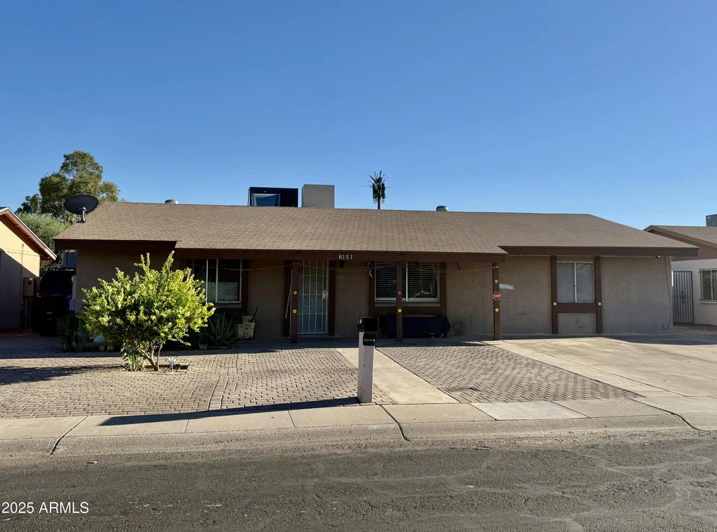 8151 W Westview Drive, Phoenix